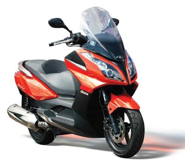 2013 Kymco Downtown 300i Moped 