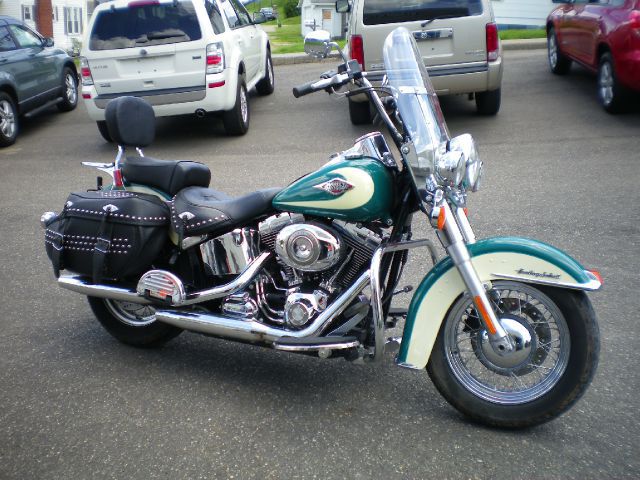 Used 2009 Harley Davidson Heritage Softail for sale.