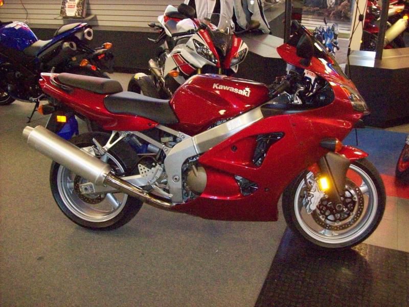 2007 Kawasaki ZZR 600 Sportbike 
