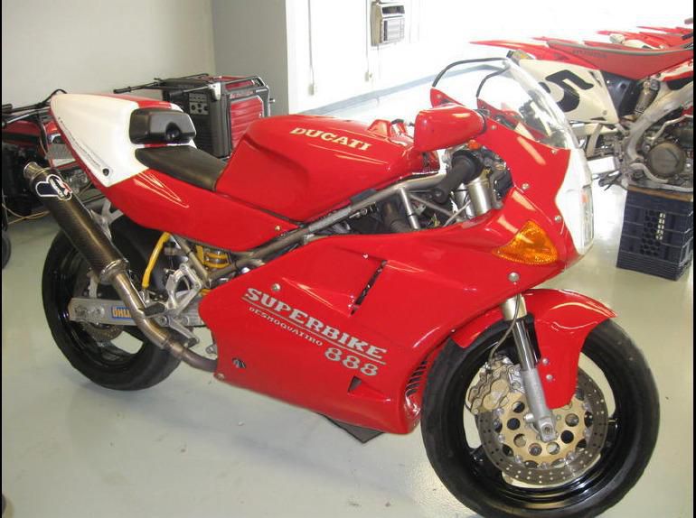 1993 Ducati 888 Sportbike 