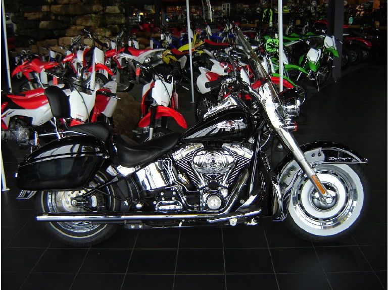 2007 Harley-Davidson Softail Deluxe Flstni DELUXE 