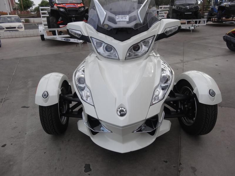 2011 Can-Am Spyder Roadster RT-Limited Sport Touring 