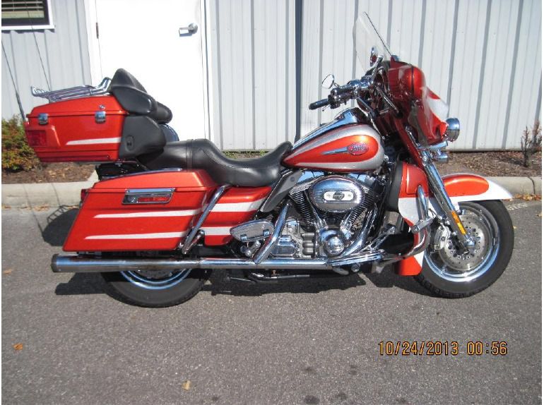 2008 Harley-Davidson FLHTCUSE 