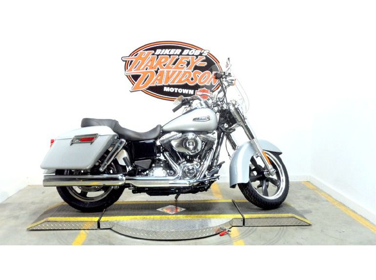 2014 Harley-Davidson FLD - Dyna Switchback 