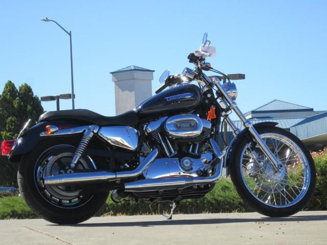 2008 Harley-Davidson XL1200C - Sportster 1200 Custom 