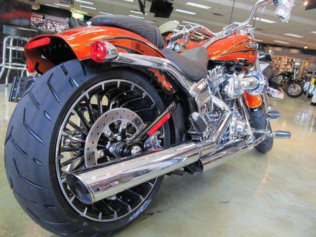 2014 Harley-Davidson FXSBSE CVO Breakout Touring 