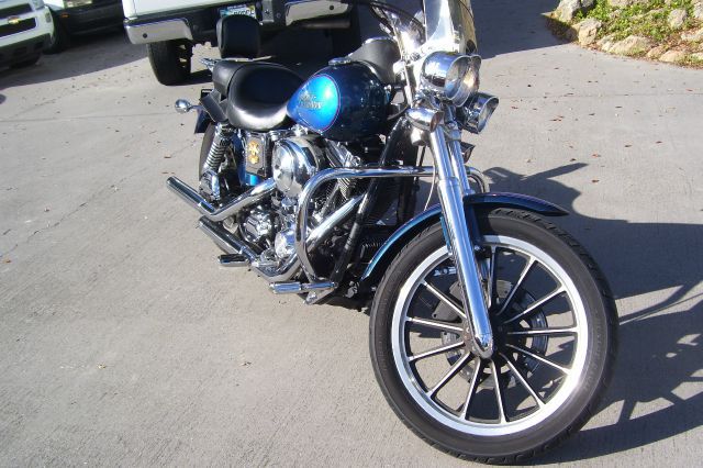 Used 2004 Harley Davidson FXDL for sale.