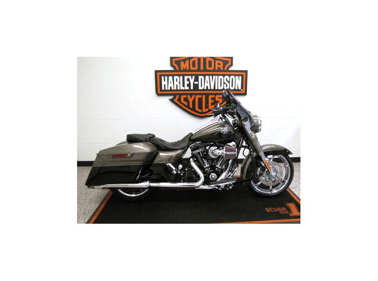 2014 Harley-Davidson Screamin Eagle Road King - FLHRSE 