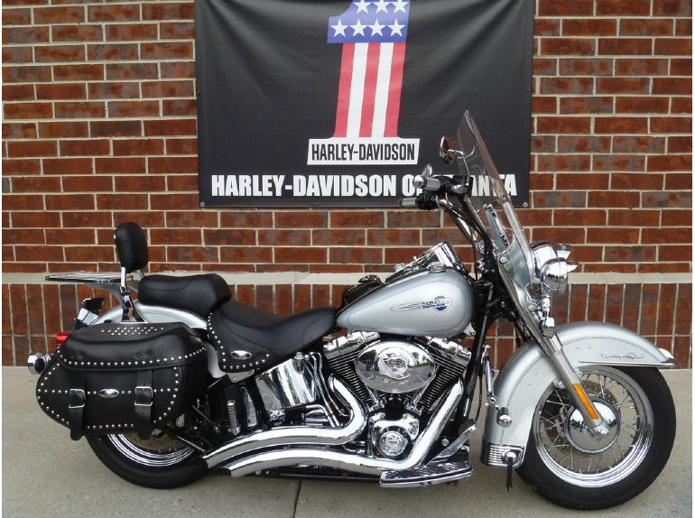 2004 Harley-Davidson FLSTC CLASSIC 