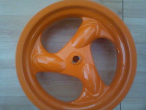 Original,brand new,rear wheel 12&#039;&#039; in orange,for kymco,super 9s