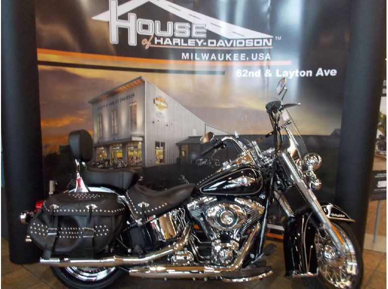 2012 Harley-Davidson FLSTC Heritage Softail Classic 