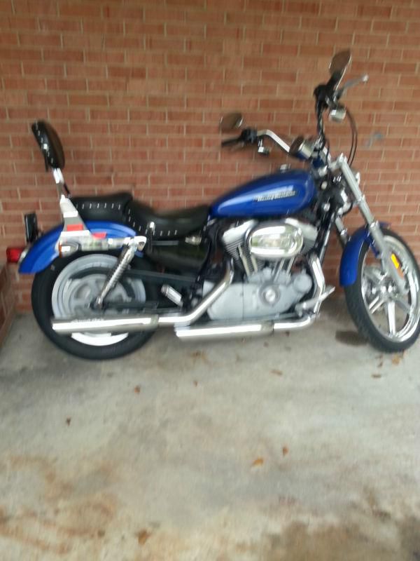 Harley 883 sportster blue