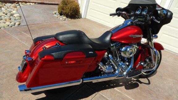 2012 Harley Street Glide FLHX FINANCING AVAILABLE ABS/Security LOW MILES !
