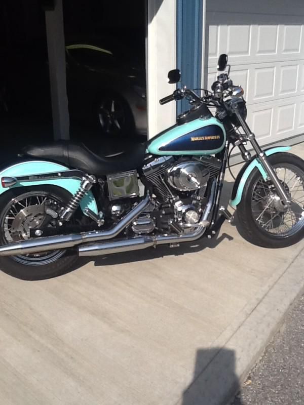2002 Harley Davidson dyna low rider low miles mint green and midnight blue