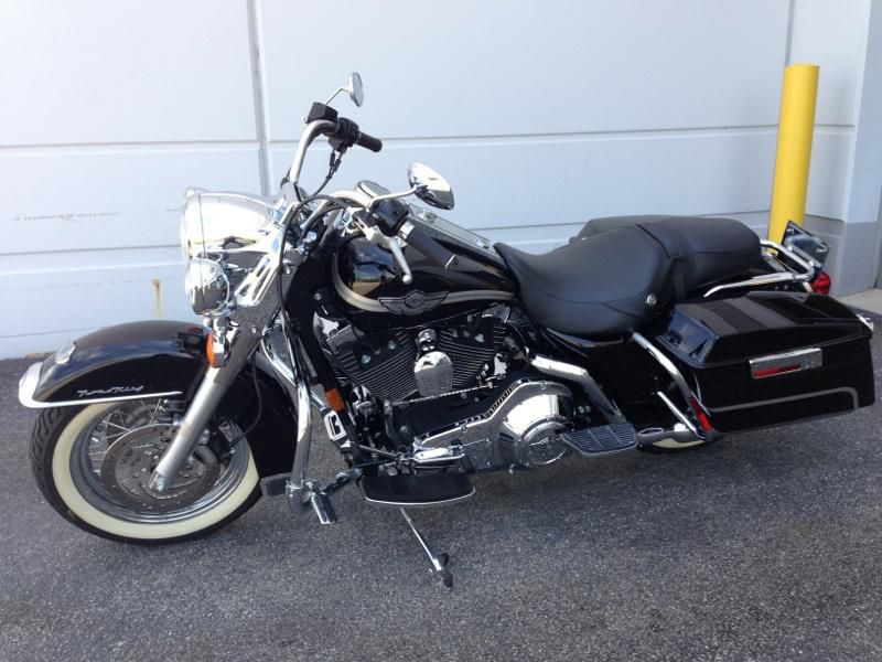 2003 Harley Davidson Road King Classic Only 2,150 original miles