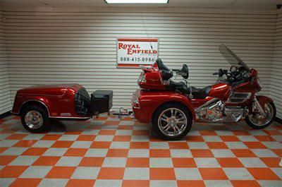 2008 HONDA GOLDWING DFT TRIKE WITH TRAILER VERY NICE RIDE FINANCING CALL NOW!!!