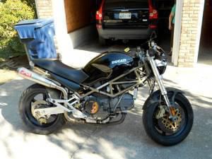1999 Ducati Monster M900 GREAT PROJECT BIKE