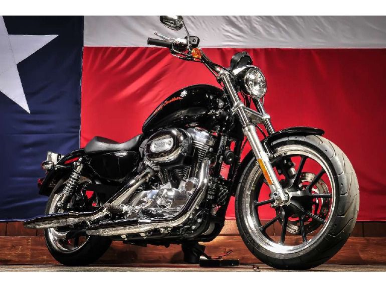 2014 Harley-Davidson Sportster 883 SuperLow 