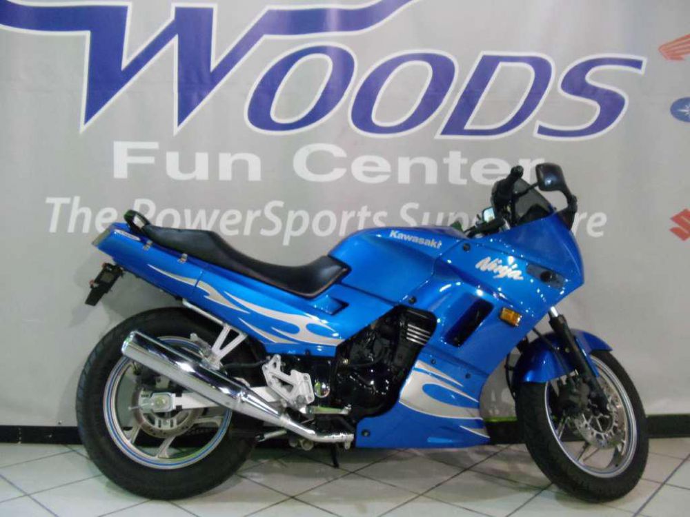 2007 kawasaki ninja 250r  sportbike 