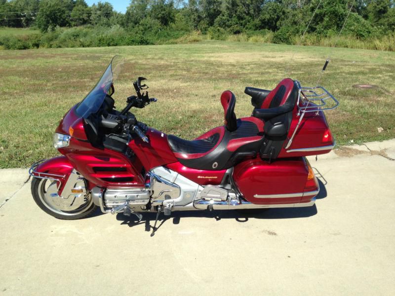 2003 Honda Goldwing 1800 LOADED TO THE MAX! LOW MILES! NICEST ONE ANYWHERE!