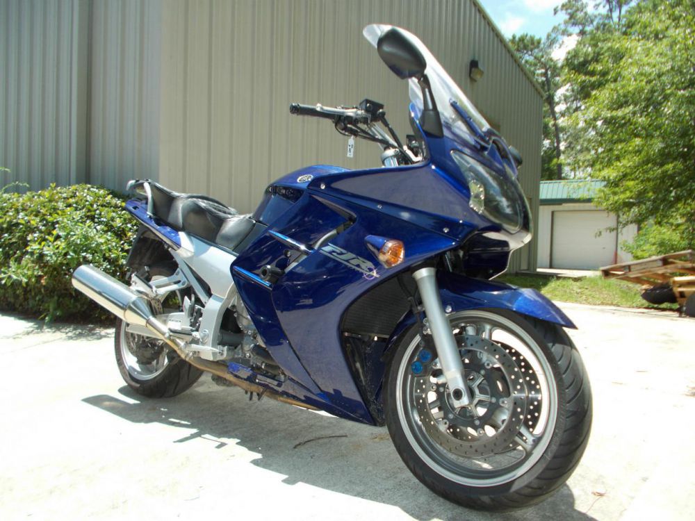 2005 Yamaha FJR1300 Sportbike 