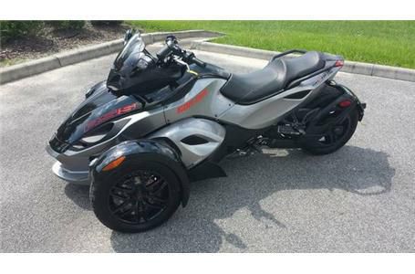 2012 Can-Am Spyder 990 RSS SMF Motorcycle Trike 