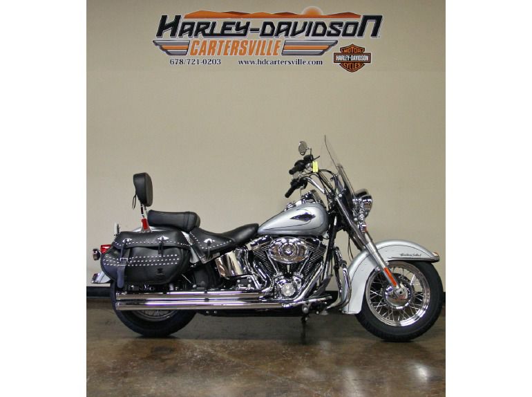 2011 Harley-Davidson FLSTC Heritage Softail Classic 