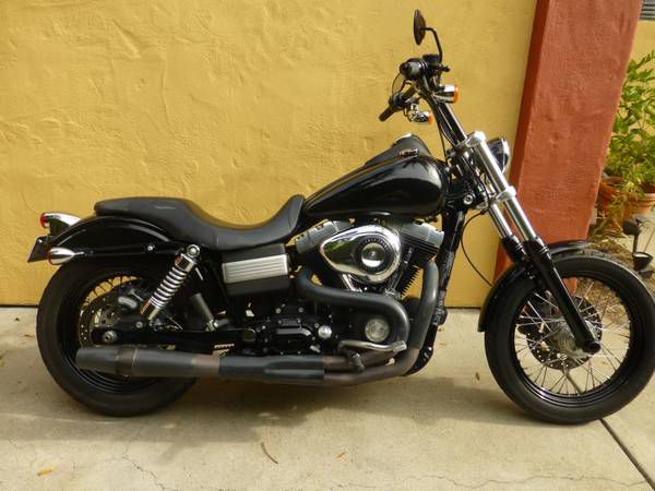 2011 Harley Davidson (FXDB)Club style 10 inch T&#039;s + Thunderheader