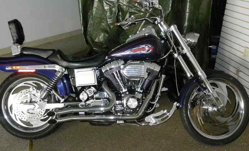 Harley-davidson wideglide 1999 low miles extras - chrome - low miles - 21k wow