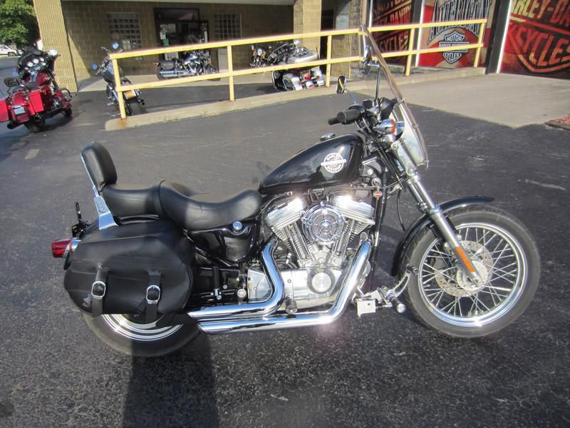 2002 Harley-Davidson XL883 - Sportster Standard 