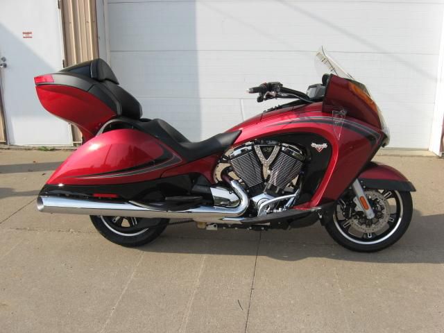 2013 Victory Vision Touring 